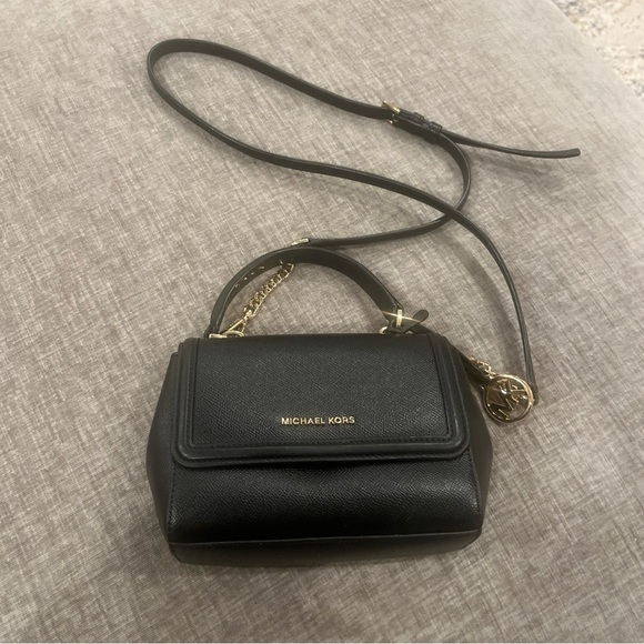 Michael Michael Kors Jet Set Extra-Small Crossbody Holliday black and gold - Picture 2 of 11